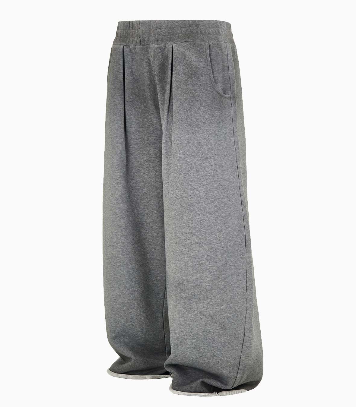 Low-Rise Baggy Sweatpants