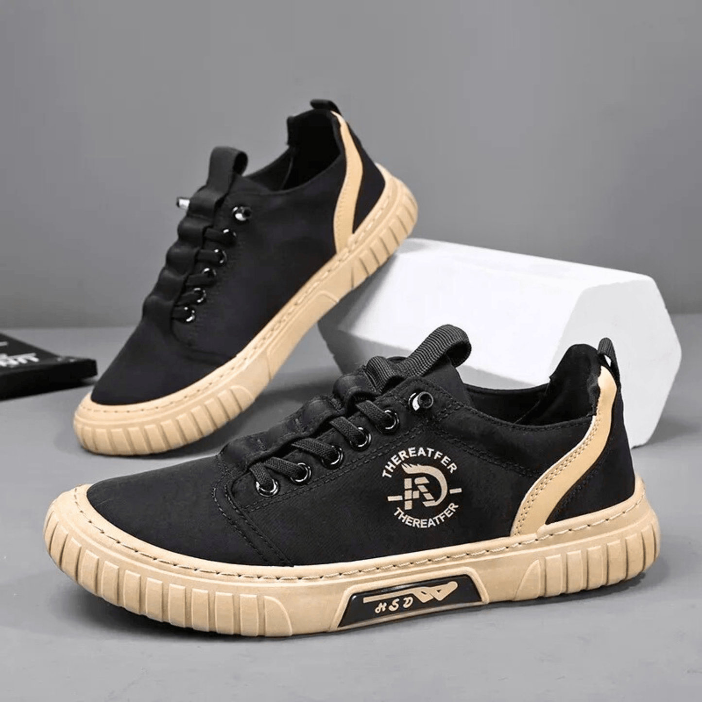 Hudson Urban Comfort Sneakers